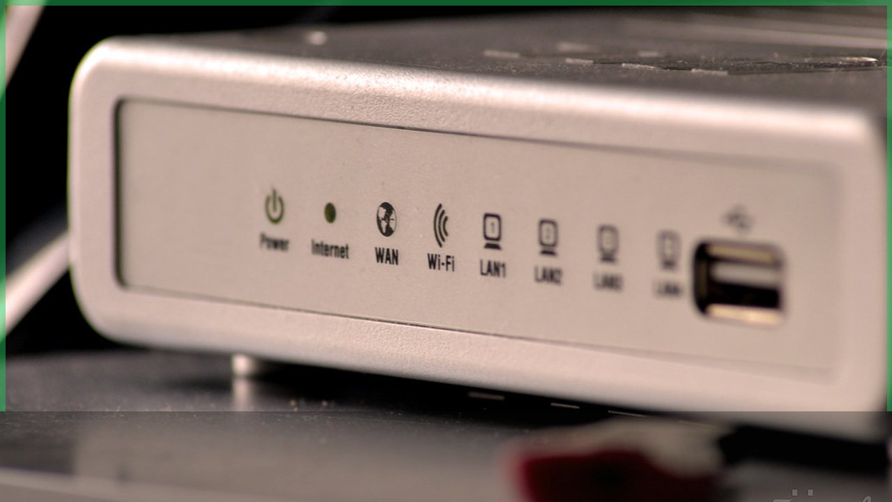 Home Wi-Fi router for emergency communication planning